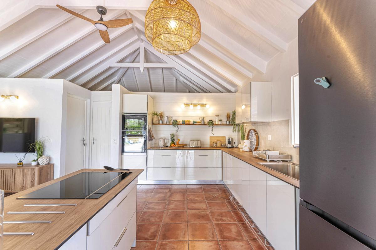 9.A louer villa avec piscine et Grand bourg-Marie-Galante